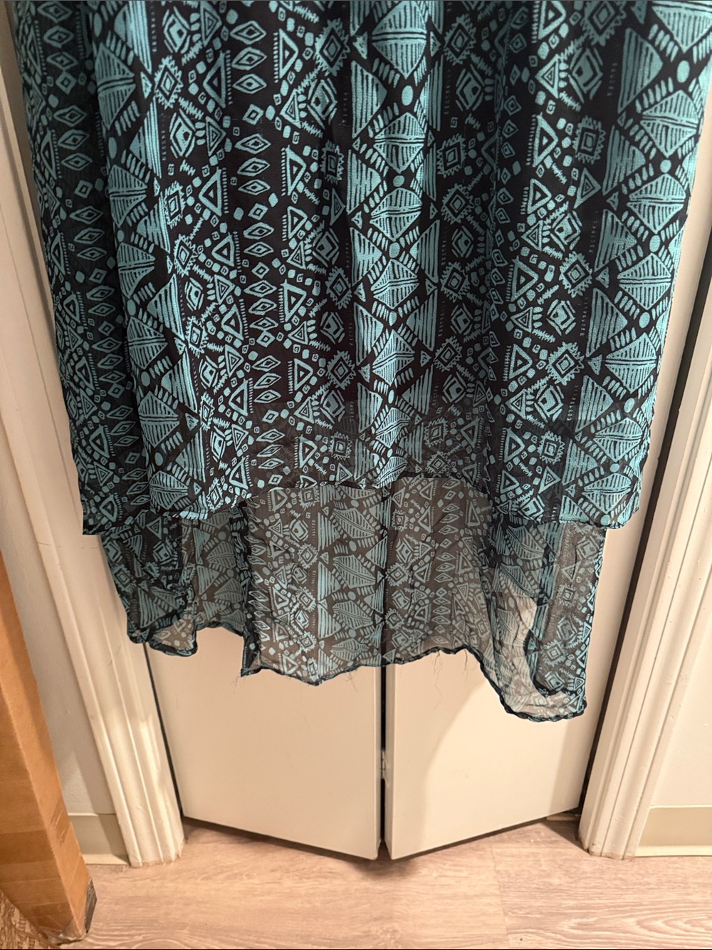 Sleeveless Teal and Black Patterned Women's Dress - Picture 2 of 4